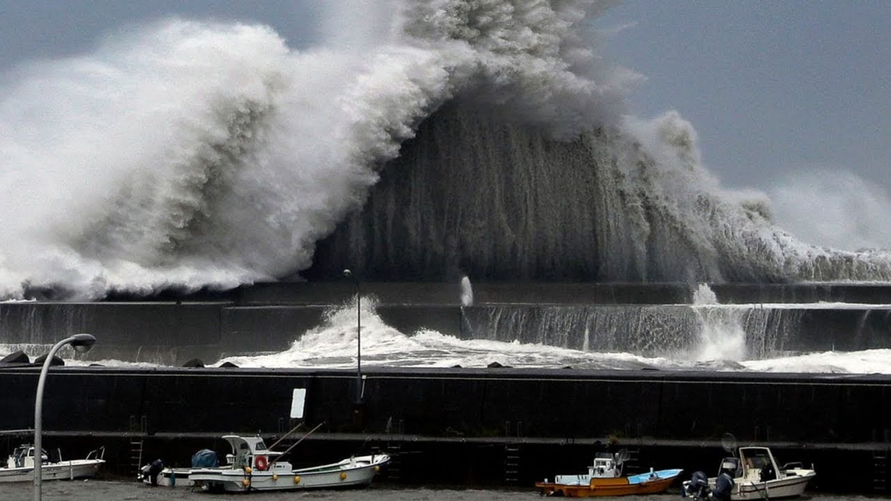Tifón Jebi llega a costas japonesas